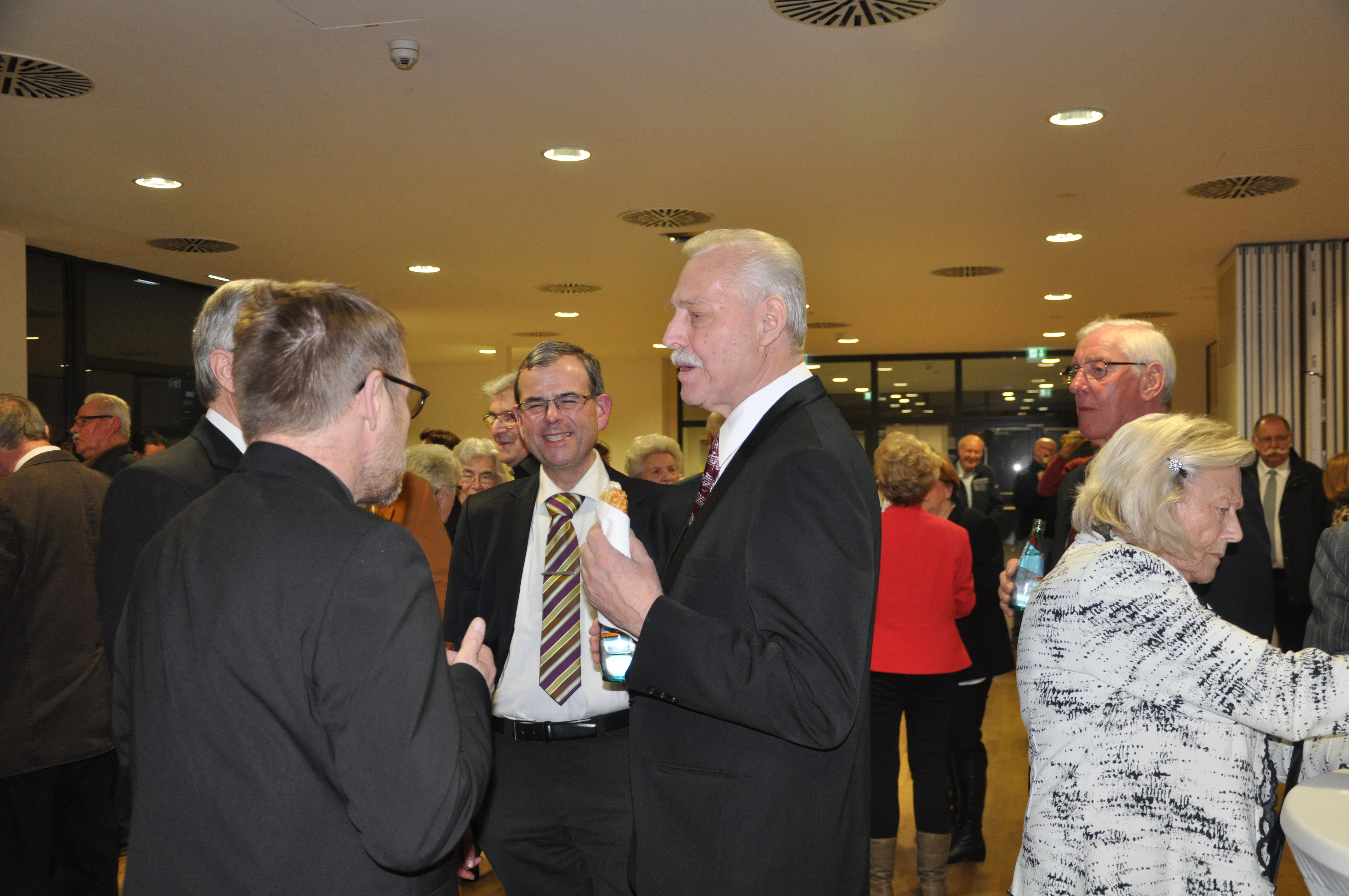 DSC_0944.JPG DSC_0944.JPG